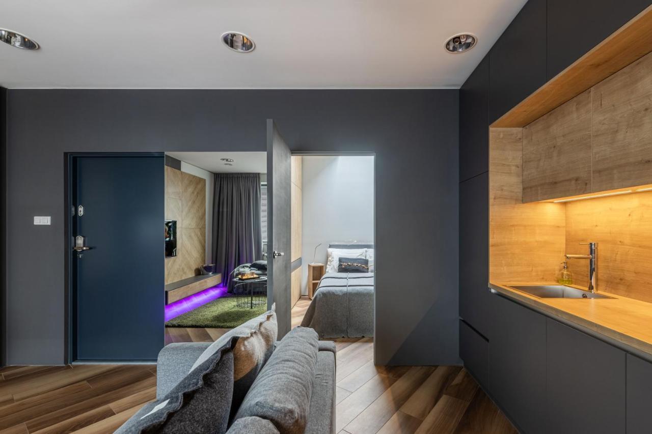 Bast 98 Klimatyzacja Apartamenty Ptak Szpital Matki Polki Mandoria Orientarium Hopalupa - Parking Bezplatny Łódź Kültér fotó